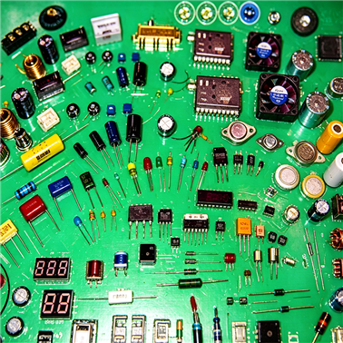 Common Electronic Components – A Beginner’s Guide to the Parts That Make Circuits Work